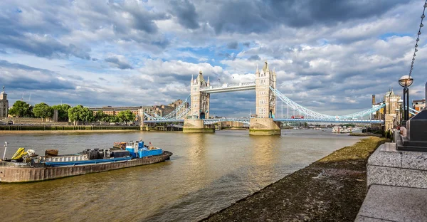 Tower Bridge South Bank Prise Londres Royaume Uni Juillet 2017 — Photo