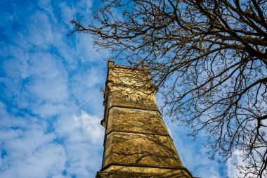 Fisherton Fisherton Street, Salisbury, Wiltshire, İngiltere 21 Şubat 2018'de alınan sokakta eski Saat Kulesi