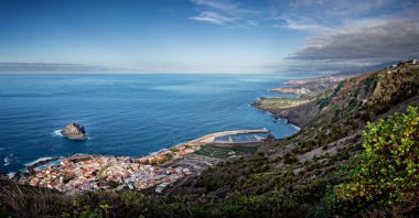 Dramatik Kuzey Sahili, Tenerife - bir havadan görünümü Panoraması