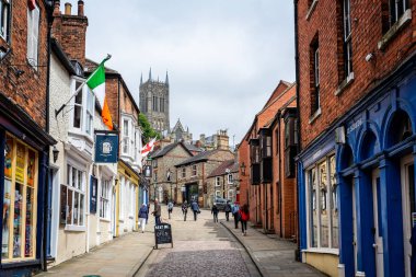Dik Lincoln, East Midlands, İngiltere'de 23 Mayıs 2018 alınan Hill derinliklerinden gelen Lincoln Cathedral