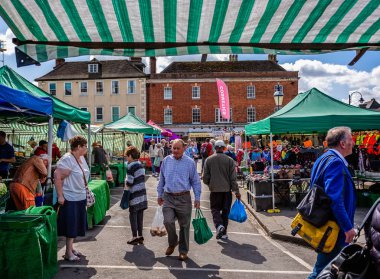 Devizes, Wiltshire, İngiltere 10 Mayıs 2018 alınan Perşembe Pazarı