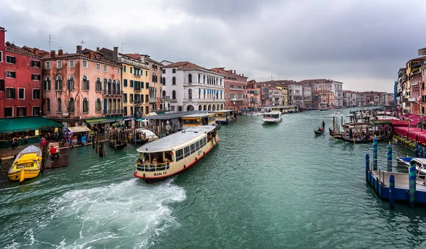 View Grand Canal Rialto Bridge Venice Italy November 2018 — Stock Photo, Image