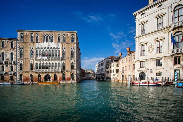 Blick Auf Großen Kanal Und Seitenkanal Und Brücke Venedig Italien — Stockfoto