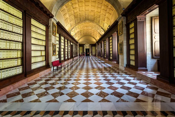 The Indies Arşivi, Archivo de Indias, - dahili çekim - Seville, İspanya 'da 24 Eylül 2015 tarihinde çekildi