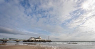 Bournemouth İskelesinin 7 Şubat 2020 'de Dorset, İngiltere' deki panoramik görüntüsü