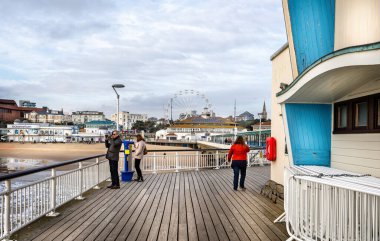 Bournemouth Tekerleği ve deniz manzarası Bournemouth, Dorset, İngiltere 'deki The Pier' dan 7 Şubat 2020 'de