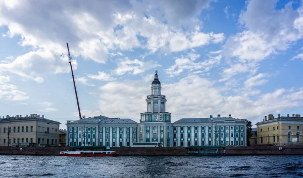 Kunstkamera Museum Facing Winter Palace Taken River Neva Petersburg Russia — Stock Photo, Image