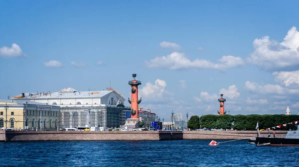 Two Rostral Columns Water Front Petersburg Russia July 2019 — Stock Photo, Image