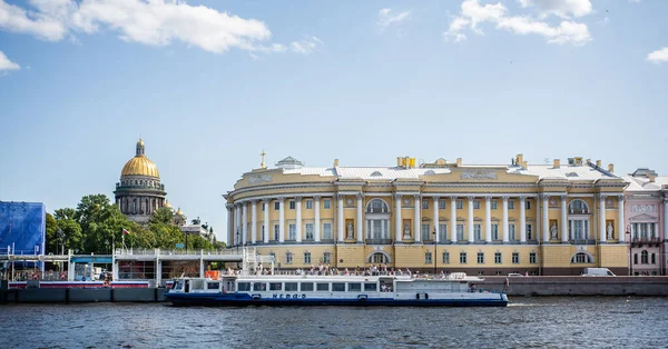 Isaac Cathedral Constitutional Court River Neva Petersburg Russia July 2019 — Stock Photo, Image