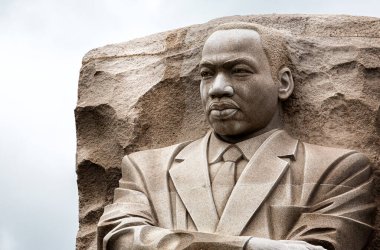 Martin Luther King Jr. 'ın 13 Mayıs 2019' da Washington DC 'deki Martin Luther King Anıtı' ndaki heykelinin kapanışı.
