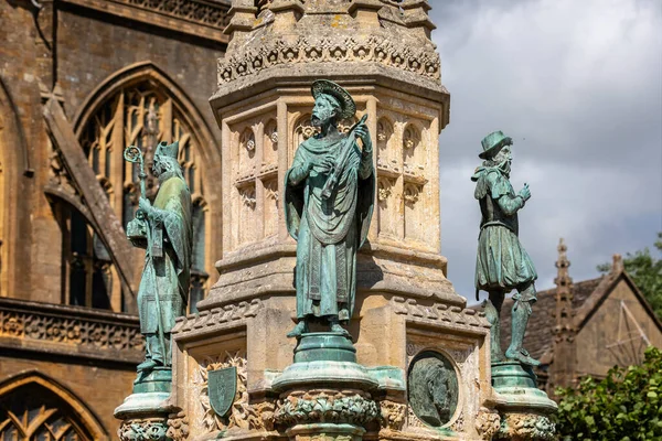Primer Plano Las Estatuas Sir Francis Drake Aldhelm Obispo Roger — Foto de Stock