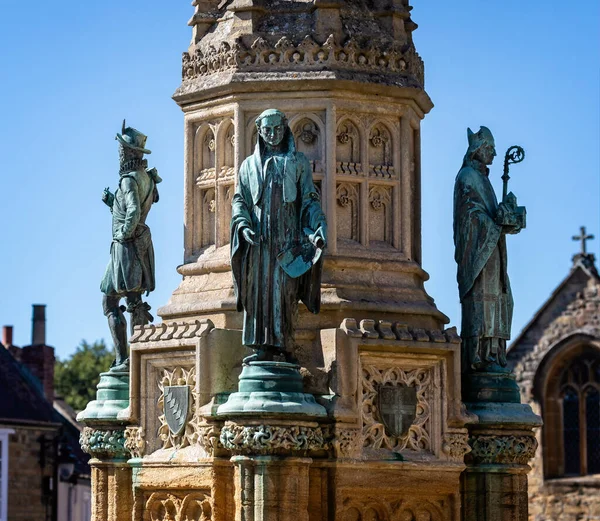 Primer Plano Las Estatuas Sir Francis Drake Abad Bradford Obispo — Foto de Stock