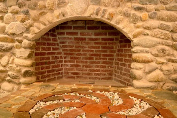 Large Brick Fireplace — Stock Photo, Image