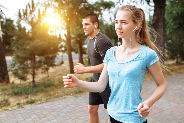 Morgens Draaien Voor Man Vrouw Opleiding Voor Het Werk Twee — Stockfoto