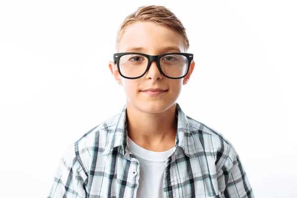 Porträt Eines Schönen Jungen Mit Brille Teenie Nerd Lächelt Studio — Stockfoto