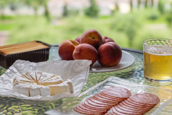 Masada Camembert, şeftali ve elma şarabı cam 