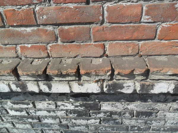 Old Crack White Painted Brick Wall — Stock Photo, Image