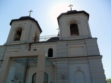 Hıristiyan kilise alttan görünüm