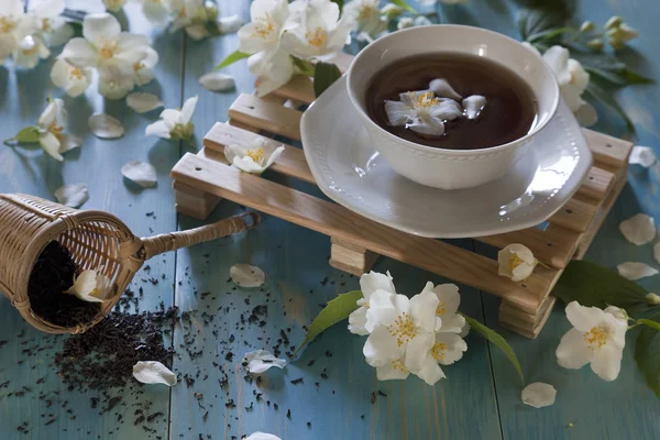 Närbild Foto Varmt Kopp Med Jasmin Blommor — Stockfoto