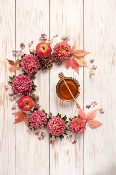 Apel Bunga Merah Muda Dan Madu Dengan Ruang Fotokopi Membentuk — Stok Foto
