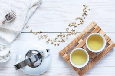 Aromaterapi ve spa, aromatik deniz tuzu için malzemeler 