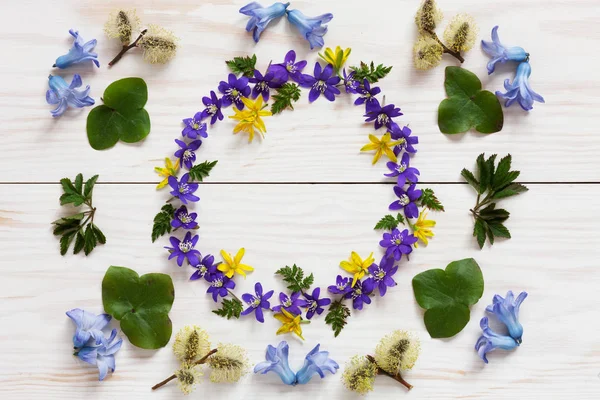 Padrão floral primavera com jacinto azul fresco — Fotografia de Stock