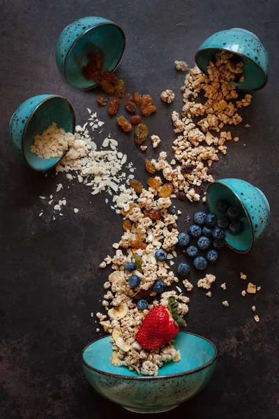 Granola, almond, kismis dan blueberry — Stok Foto