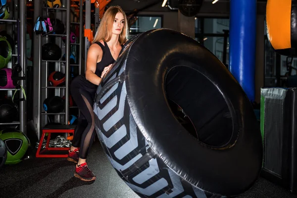 Porträt Einer Fitten Und Sportlich Brutalen Athletischen Jungen Frau Modischer — Stockfoto