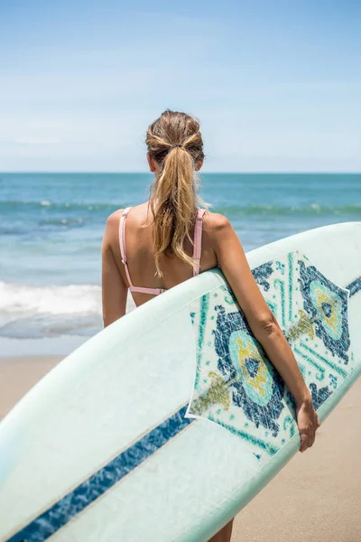 Beautiful Young Slim Girl Sexy Pink Bikini Long Custom Surfing — Stock Photo, Image