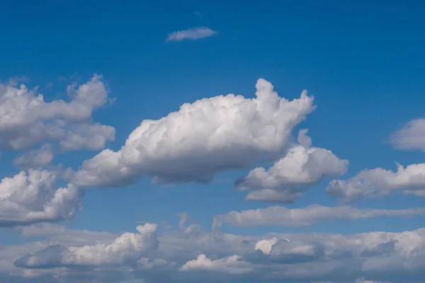 美しい空 夏の暖かい日のテクスチャ — ストック写真