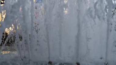 Ağır çekim çeşmenin, klasik stil