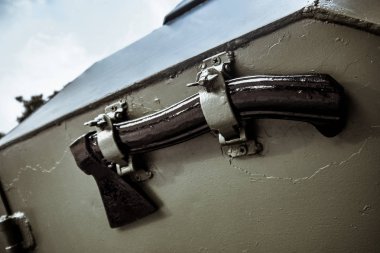 Bir Sovyet askeri makine doku. Parkta müzenin askeri teçhizat