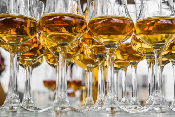 Caro Whisky Scozzese Bicchieri Marca Una Gamba Alta Presentazione Nuovi — Foto Stock