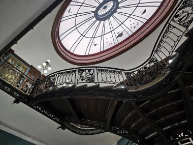 Mexico City, Meksika - 31 Ocak 2024: Santa Maria la Ribera 'daki UNAM Jeoloji Müzesi, Paleontoloji, Mineraller, Kayalar ve Meteoritler