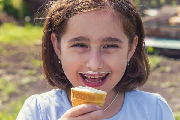 Girl Eating Ice Cream Waffle Cup Close Portrait Smiling — Stock Photo, Image
