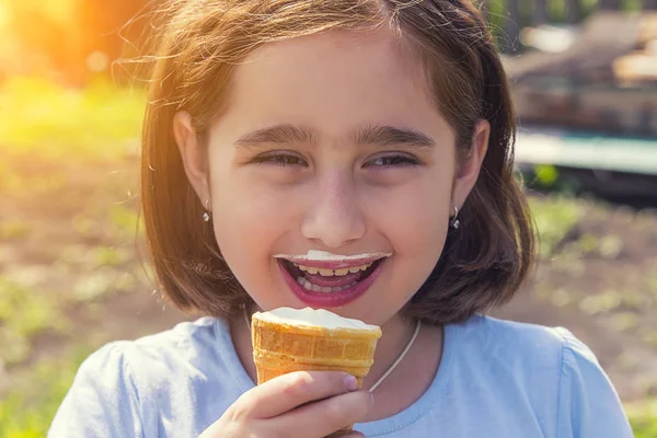 Girl Eating Ice Cream Waffle Cup Close Portrait Smiling — Stock Photo, Image