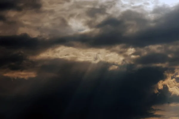 Clouds Evening Sky Rays Sun — Stock Photo, Image