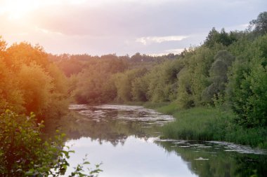 şafak derin orman nehirde Eurasia
