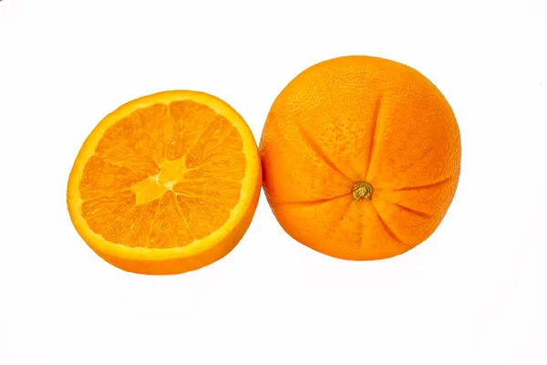 Красивые Красные Спелые Апельсины Белом Фоне — стоковое фото