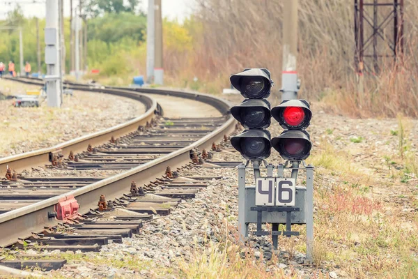 Semáforo Sobre Luzes Ferroviárias Vermelho — Fotografia de Stock