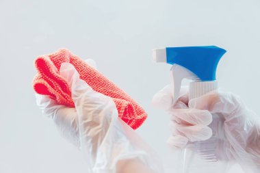 Evdeki her şey için Temizlik maddesi