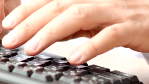 Medical doctor hands typing rx prescription on computer keyboard — Stock Video