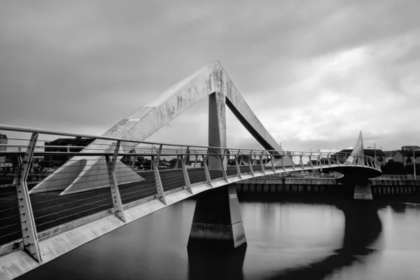 Puente Tradeston en el río Clyde — Foto de Stock