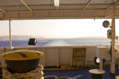 Feribot, kurtarma kemer, ada, Aegina, Atina bölge, Yunanistan gezisi hakkında ayrıntılı bilgi