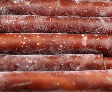 Pudra şekeri ile lezzetli Türk pasta