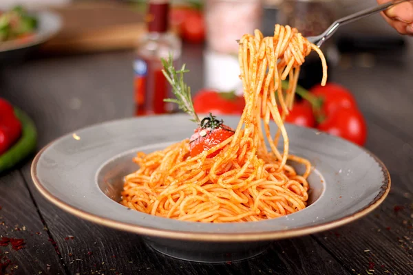 Espaguetis Alrededor Del Tenedor — Foto de Stock
