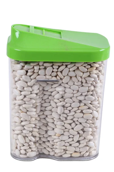塑料容器中的白豆 — 图库照片