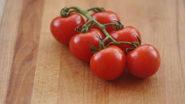 Tahtadaki domatesler