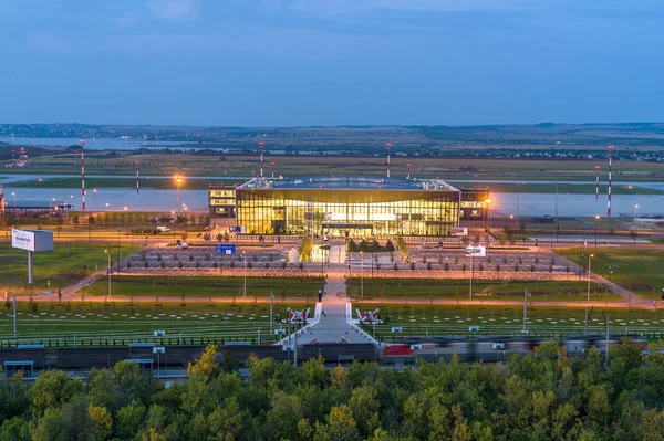 Saratov, Rusia - 20 de agosto de 2019: Aeropuerto Internacional de Gagarin —  Fotos de Stock