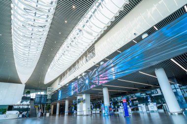 Saratov, Rusya - 20 Ağustos 2019: Gagarin Uluslararası Havaalanı, terminal ini görmek